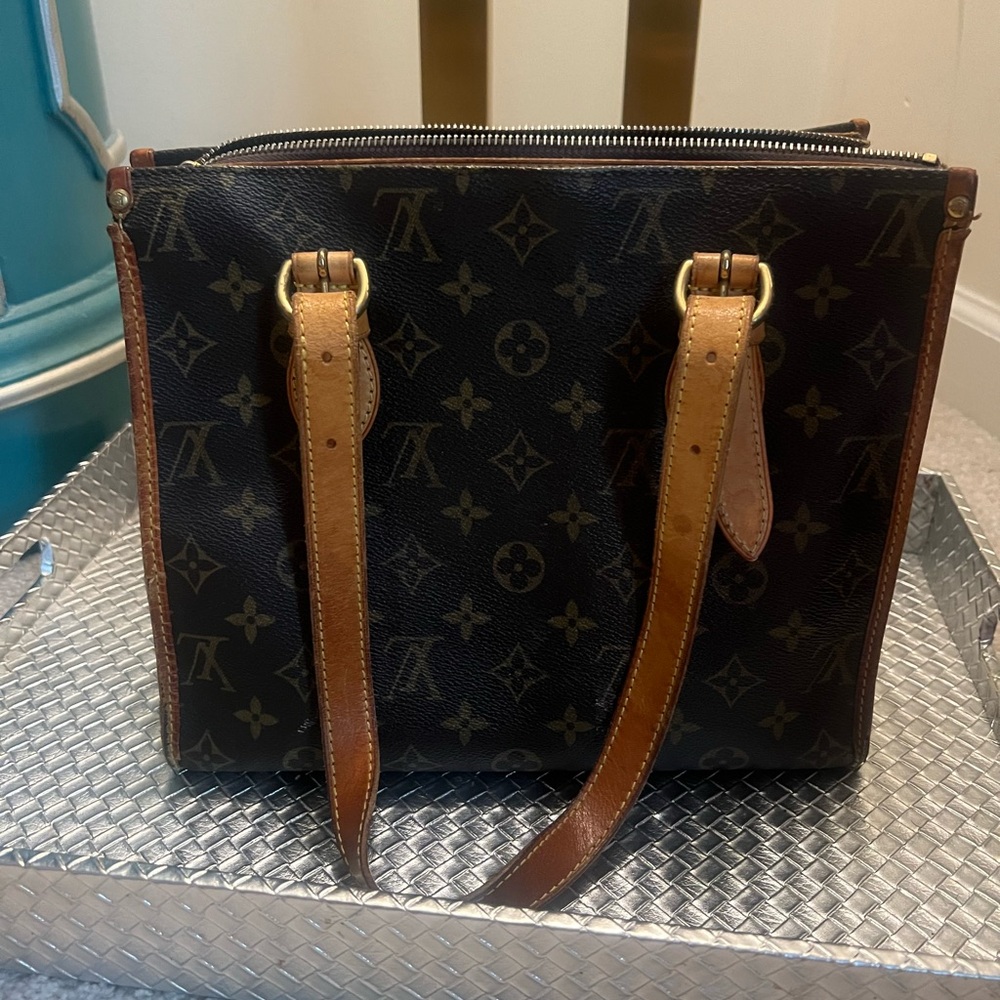 Louis Vuitton Bag, Authentic, Medium sized
